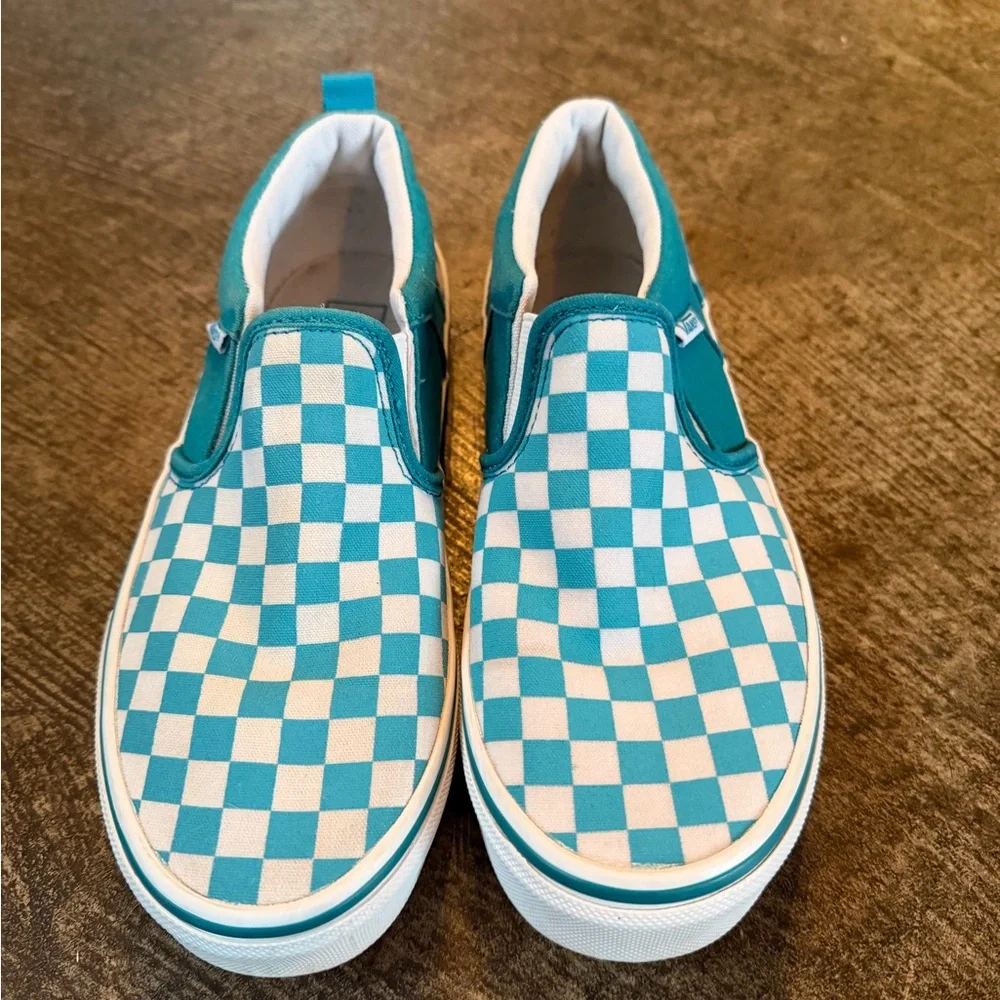 Vans Classic Teal and White Checkered Slip-On Kids Sneakers 3.5 - Picture 3 of 6